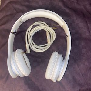'BEATS BY DRE' Headphones